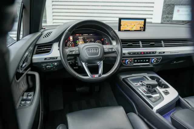 Audi Q7 (2016) thumbnail 4