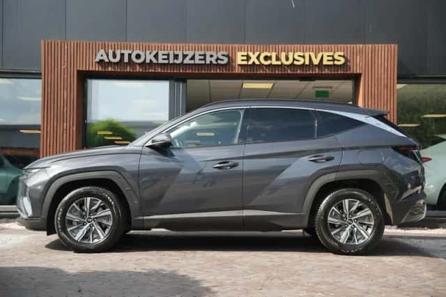 Hyundai Tucson (2024) thumbnail 5
