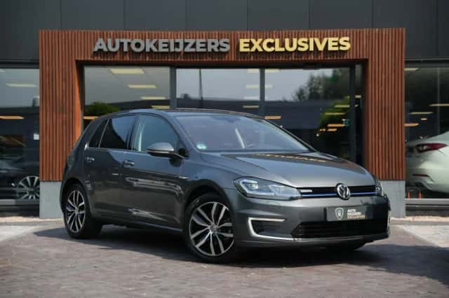 Volkswagen E-Golf E-DITION (2020) thumbnail 1