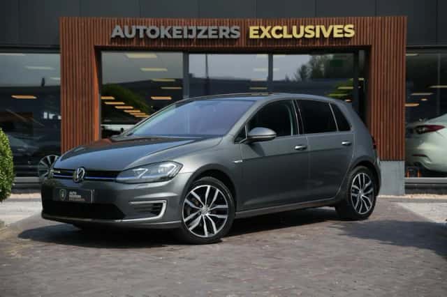 Volkswagen E-Golf E-DITION (2020) thumbnail 5