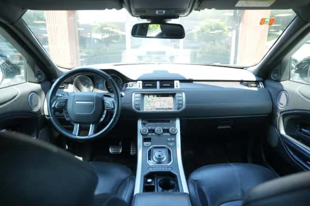 Land Rover Range Rover Evoque (2016) thumbnail 4