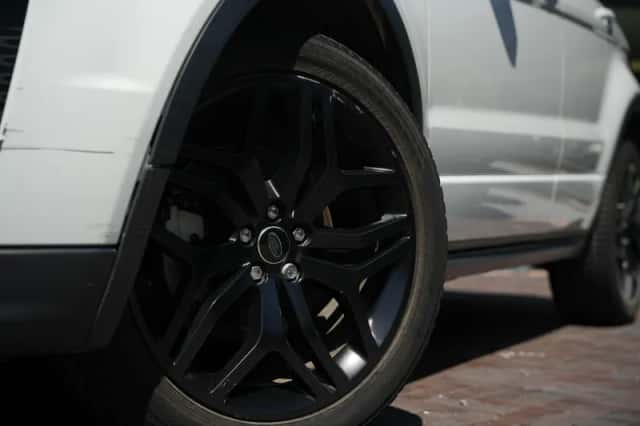 Land Rover Range Rover Evoque (2016) thumbnail 6