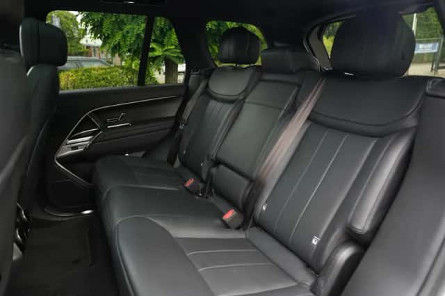 Land Rover Range Rover (2022) thumbnail 6