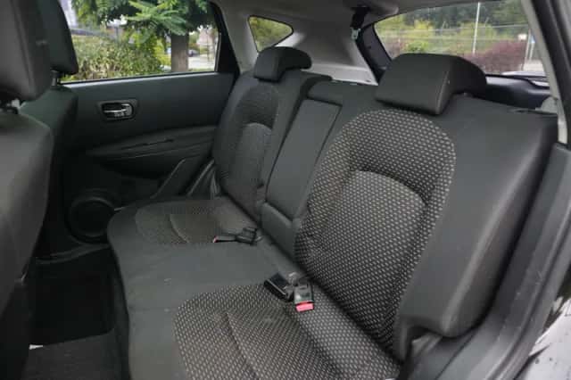 Nissan Qashqai (2008) thumbnail 6
