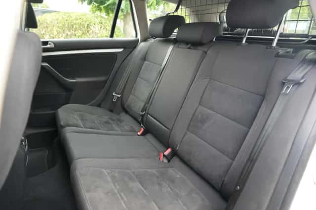 Volkswagen Golf (2012) thumbnail 6