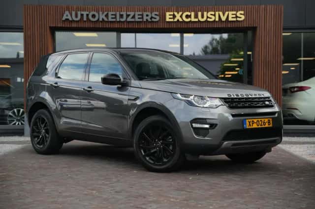 Land Rover Discovery Sport (2019) thumbnail 1