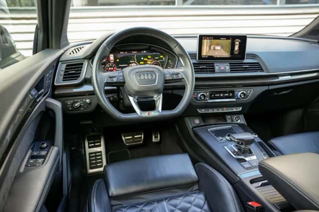 Audi Q5 (2020) thumbnail 2