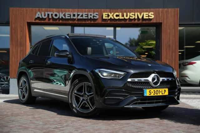 Mercedes-Benz GLA (2020) thumbnail 1