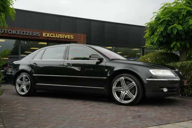 Volkswagen Phaeton (2005) thumbnail 5