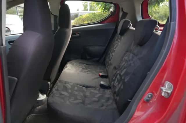 Suzuki Alto (2011) thumbnail 6