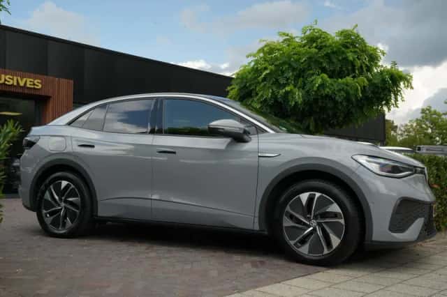Volkswagen ID.5 (2022) thumbnail 5