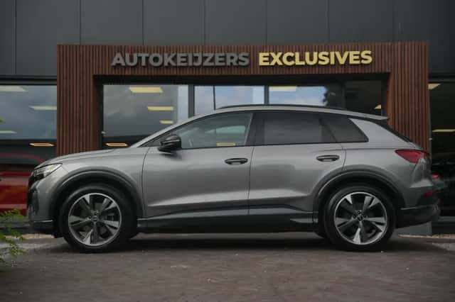 Audi Q4 e-tron (2021) thumbnail 5