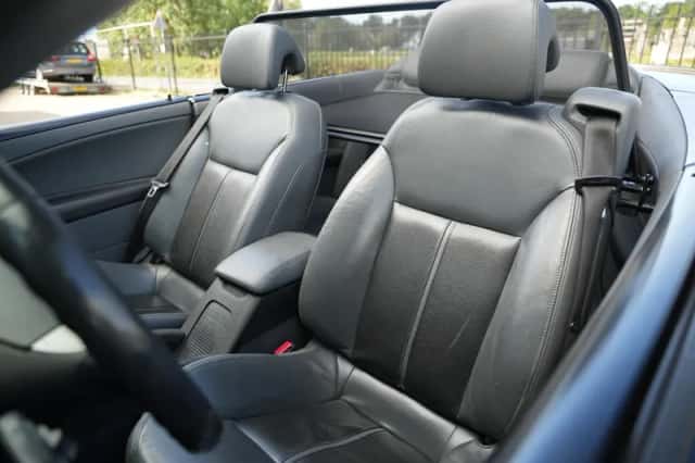 Saab 9-3 (2006) thumbnail 5