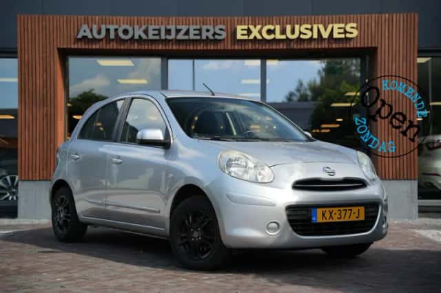 Nissan Micra (2011) thumbnail 1