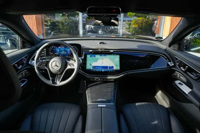 Mercedes-Benz E-Klasse (2025) thumbnail 2