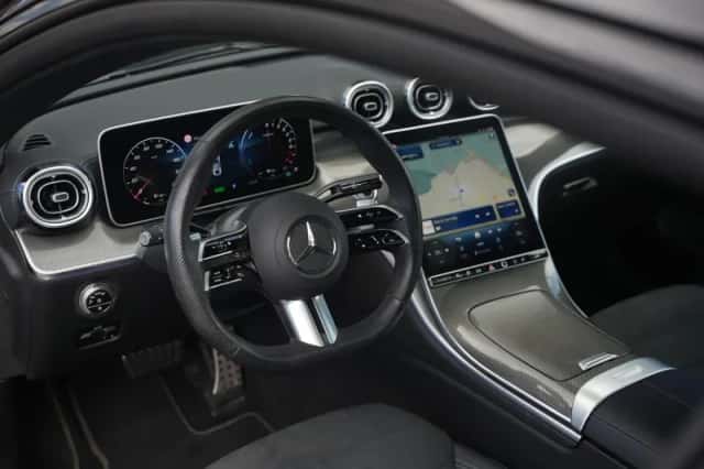 Mercedes-Benz CLE (2026) thumbnail 2