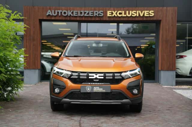 Dacia Sandero (2024) thumbnail 3