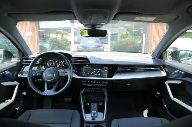 Audi A3 (2023) thumbnail 2