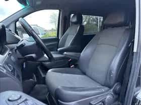 Mercedes-Benz Viano (2013) thumbnail 12