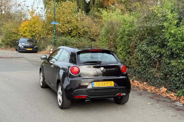 Alfa Romeo Mito (2011) thumbnail 6