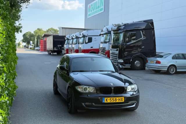 BMW 1-Serie (2011) thumbnail 3