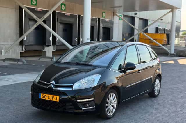 Citroën C4 Picasso (2011) thumbnail 1