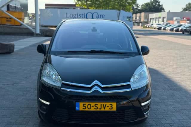 Citroën C4 Picasso (2011) thumbnail 2
