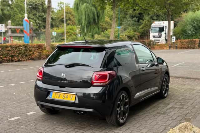 Citroën DS3 (2013) thumbnail 4