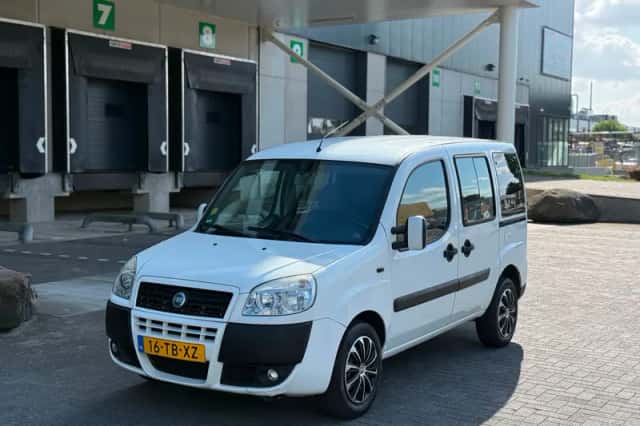 Fiat Doblò (2006) thumbnail 1