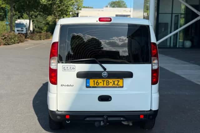 Fiat Doblò (2006) thumbnail 5