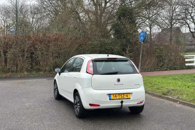 Fiat Punto (2012) thumbnail 6
