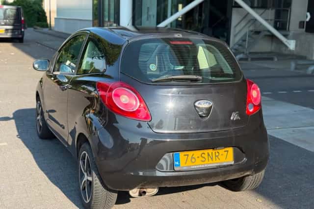 Ford Ka (2011) thumbnail 6