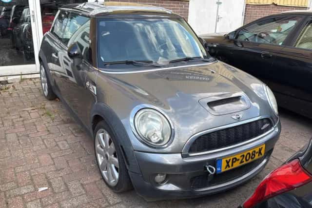 MINI John Cooper Works (2008) thumbnail 3