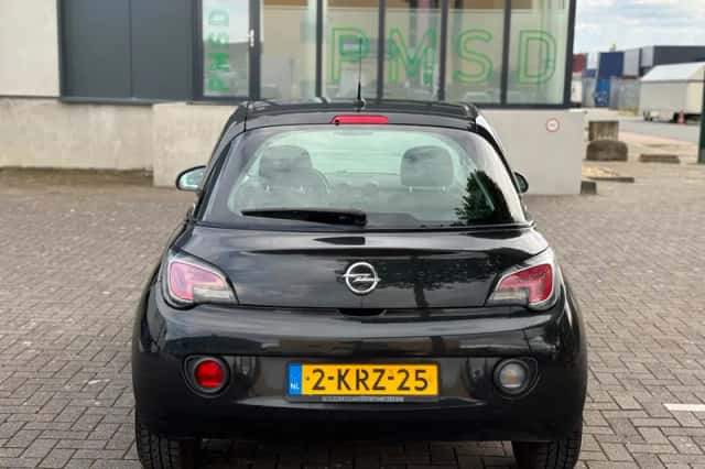 Opel Adam (2013) thumbnail 5