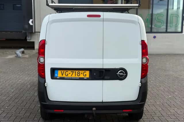 Opel Combo (2013) thumbnail 5