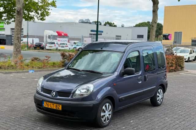 Renault Kangoo (2003) thumbnail 1