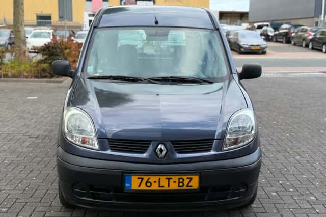 Renault Kangoo (2003) thumbnail 2