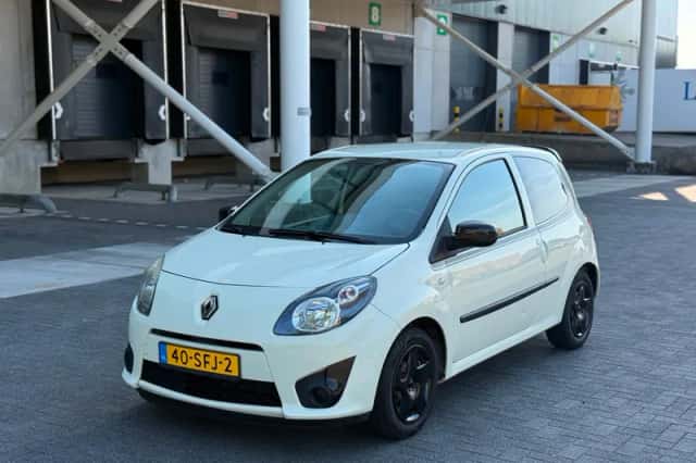 Renault Twingo (2011) thumbnail 1