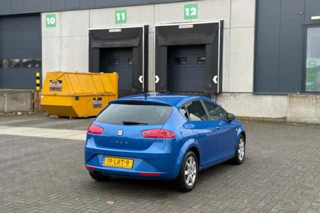 SEAT Leon (2010) thumbnail 4