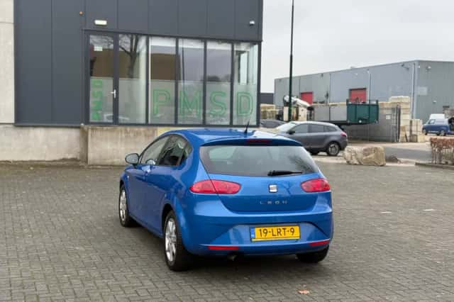 SEAT Leon (2010) thumbnail 6