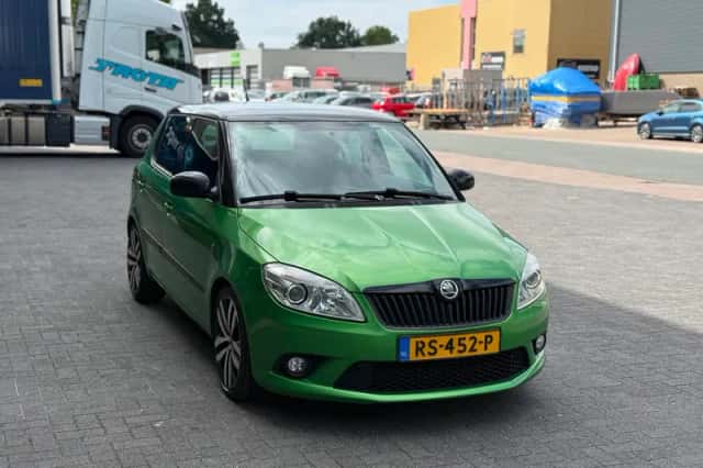 Škoda Fabia (2010) thumbnail 3