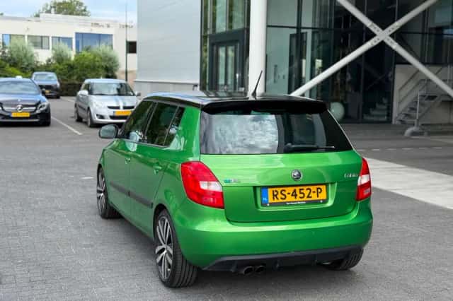 Škoda Fabia (2010) thumbnail 6