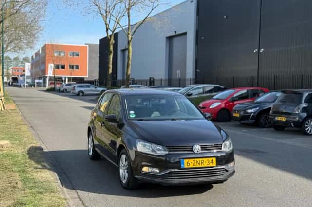 Volkswagen Polo (2014) thumbnail 3