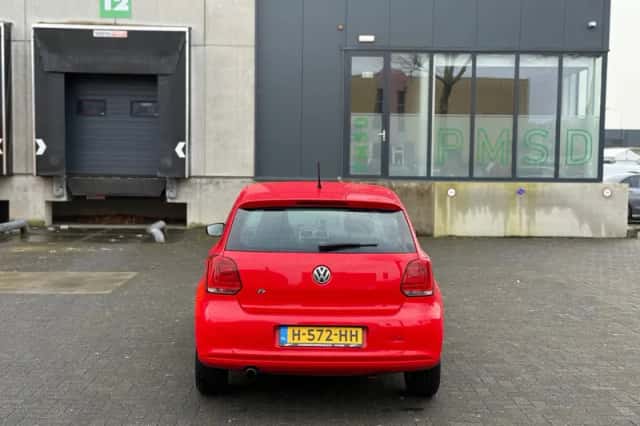 Volkswagen Polo (2009) thumbnail 5