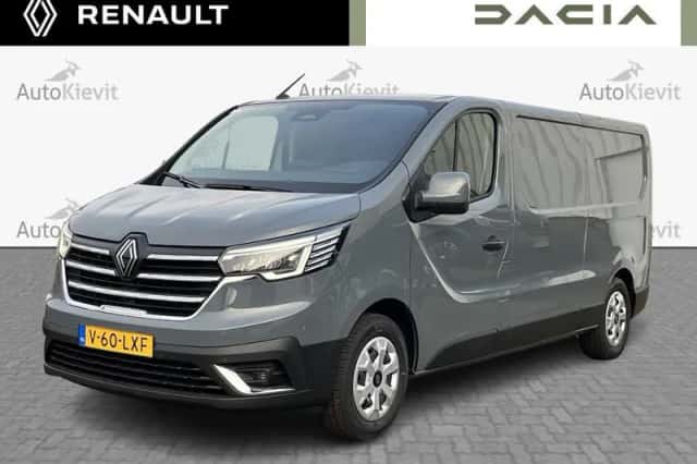 Renault Trafic (2025) thumbnail 1
