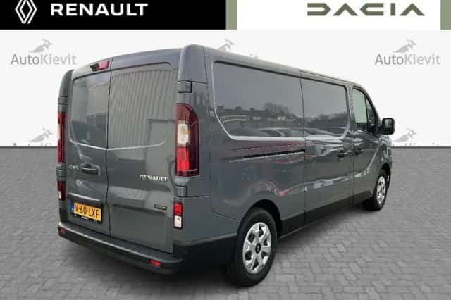 Renault Trafic (2025) thumbnail 6