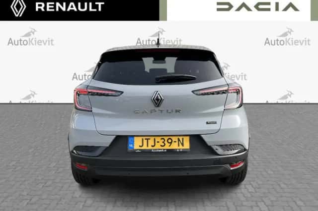 Renault Captur (2026) thumbnail 7