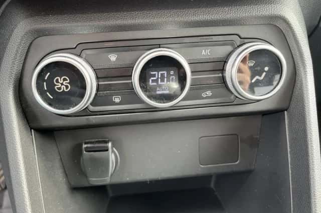 Dacia Jogger (2022) thumbnail 18
