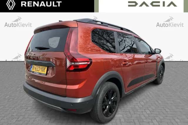 Dacia Jogger (2022) thumbnail 5