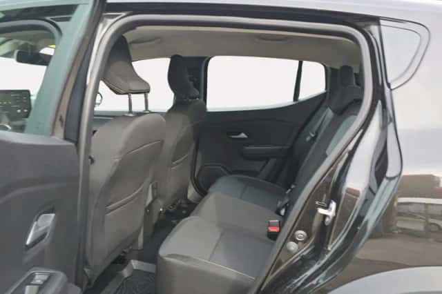 Dacia Sandero Stepway (2026) thumbnail 6